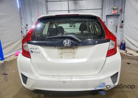 2016 Honda Fit Lx z USA, uszkodzony, nr VIN JHMGK5H54GS003907